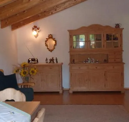 Tratlhof Apartment